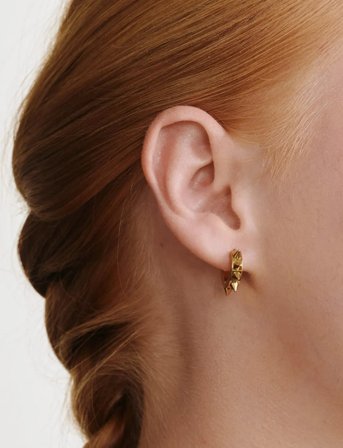 Timi of Sweden Nike - Spike Hoop Earrings Stainless Steel - Gold - ONE SIZE