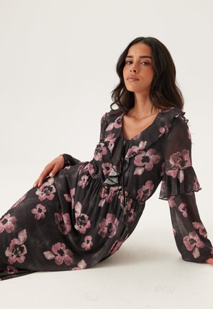 Happy Holly Mesh Frill Dress Black/Floral 48/50