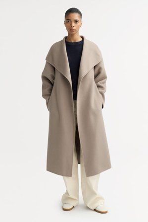 Soft Goat - Long coat - M - Dark Sand