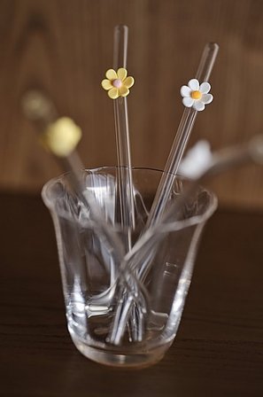 Jotex - Sugerør Med 4-pakning Flerfarvet - DAISY - Køb Glastilbehør hos Jotex