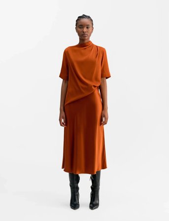 Ahlvar Gallery Hana Satin Silk Skirt - Orange - S