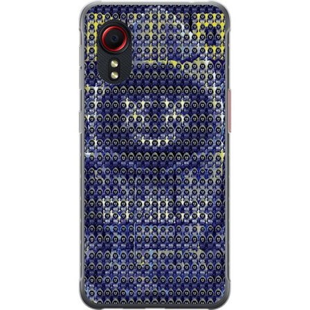 Kompatibelt Mobilskal till Samsung Samsung Galaxy Xcover 5 Upprepande mönster med mystiska hoodie-figurer i blått och gult, grafisk gaming-inspirera