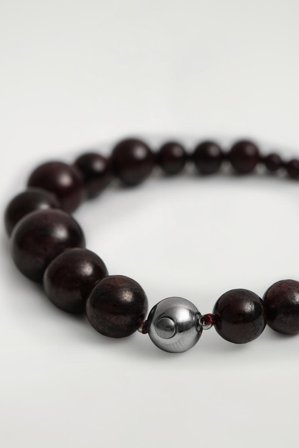 COS Femme Bracelet En Perles De Grenat in Marron