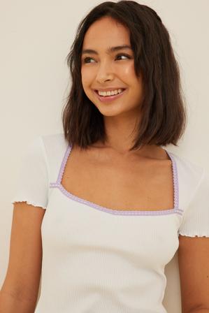 Misslisibell x NA-KD Återvunnen tröja med babylock-detalj - T-shirts - Vit - EU 50