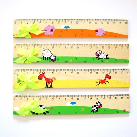 Trälinjal med djurmotiv- ko