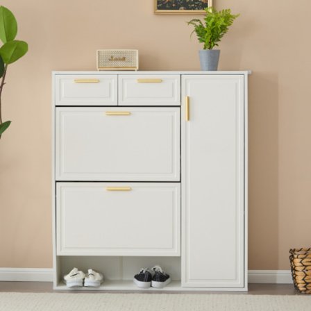 Modernt skoskåp med justerbara hyllor & gyllene handtag | Elegant vit förvaring