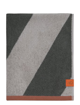 Mette Ditmer Diagonal Bath Towel - Green - 70X 133CM