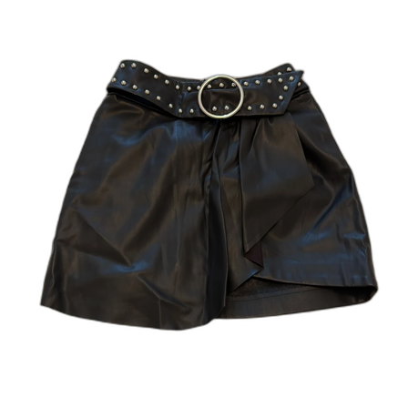 Mini skirt with belt