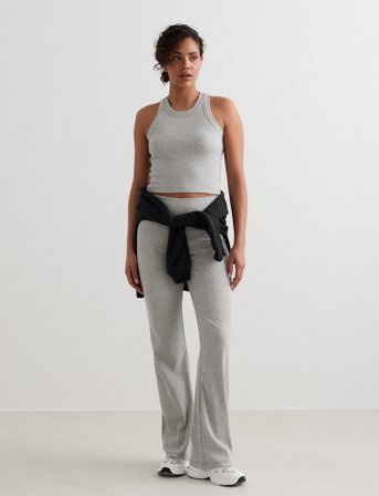 aim ́n Ease Ribbed Tank Top - Grey - L