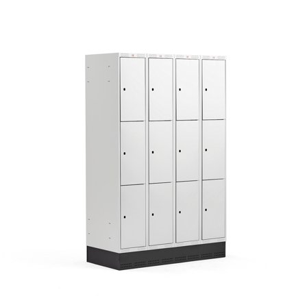Kleiderspind CLASSIC mit Sockel, 4 Module/3 Türen, 1890 x 1200 x 550 mm, grau