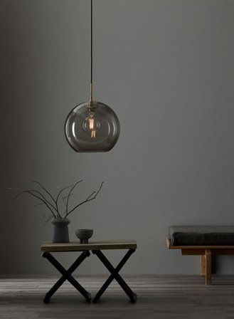 Gloria taklampe Ø32 - messing/røk