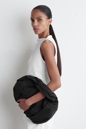 COS Women's Cloud Mini Tote Bag in Black