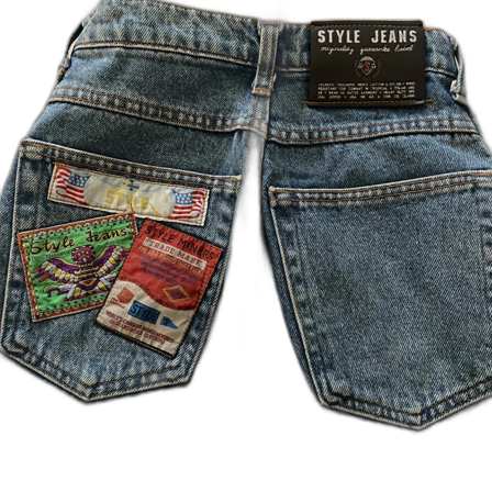 Blå jeans med patchar från Style Jeans