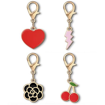 Set med 4 charms LOVE för axelrem FC