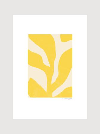 Poster med abstrakt grafiskt blad i gult och beige | Kunstary.com, 50x70 cm