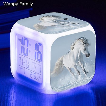 Løpende Hest Vekkerklokke 7 Farger Glødende LED Digital Vekkerklokke Leker for Barn Multifunksjon Lysende Fargeskiftende Klokker Reloj