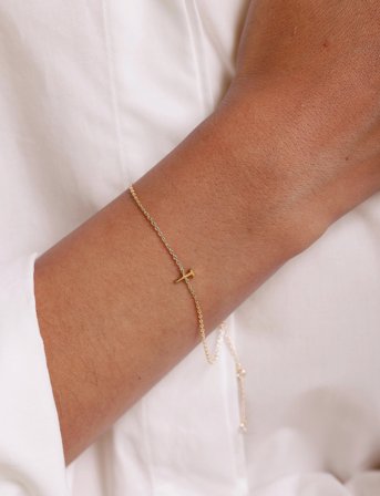 Design Letters Archetype Bracelet - A-Z Gold Plated - Gold - L:21CM