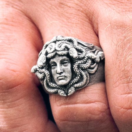 Obelius | Vintage Silver-tone Medusa Signet Ring for Men - Signet rings