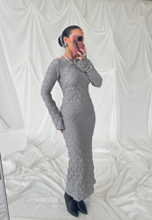 BUBBLEROOM - Structure Long Sleeve Midi Dress - L