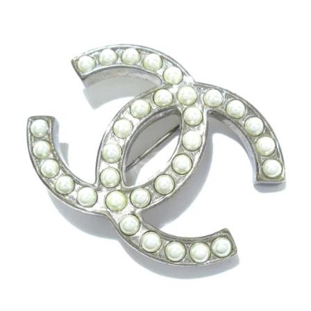 Chanel Vintage Pre-owned Brooch , Grijs , Dames , Maat: ONE Size Vintage Sieraden