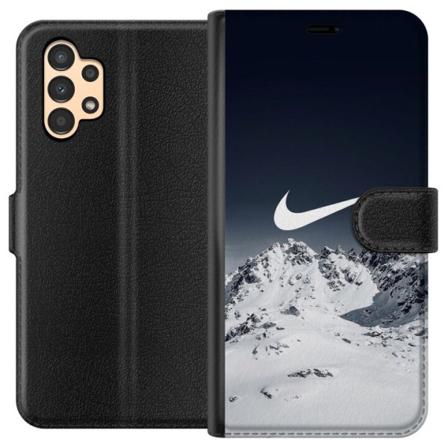 Samsung Galaxy A13 Tegnebogsetui Nike