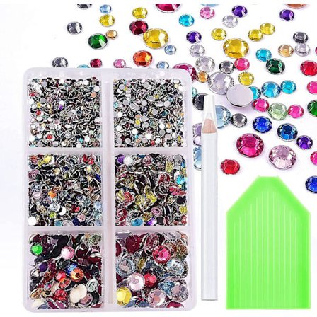 2000 kpl litteitä strasseja 5 sekakoossa (2–6 mm) pyöreitä hartsi-AB-strasseja pisteporakotelolla ja poimintakynällä kynsitaiteeseen, silmämeikkiin ja