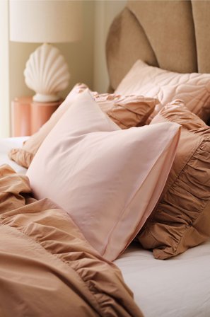 Staycation - Putevar Great i silke - Rosa - Pynteputer & putetrekk - 50X60 - Fra Homeroom