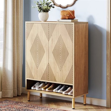 Skoskap i tre med 6 hyller og generøs oppbevaringsdybde