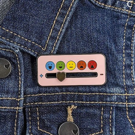 My Social Battery Brosch Rolig Emalj Pin Creative Lapel Pin A