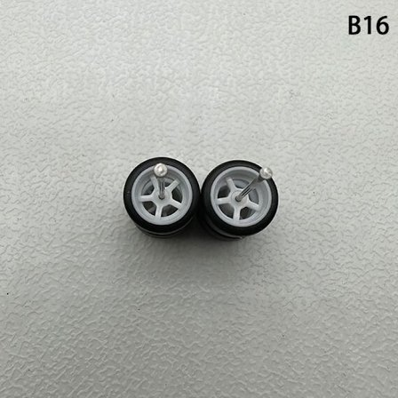 1 sett 1/64 modell bilhjul med gummidekk Modifiserte deler Ve