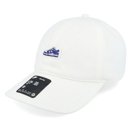 Nike - Branco unconstructed Boné - Club Dunk Patch White Dad Cap @ Hatstore