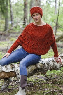 Strikkeoppskrift Cape med fletter - Järbo