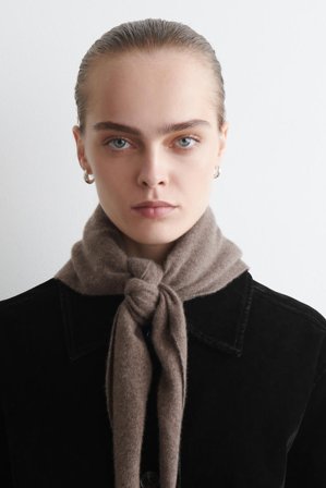 COS Men's Cashmere Triangle Scarf in Brown