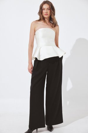 NA-KD Top bandeau péplum - Top Nouvel an - Crème - EU 40