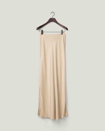 Lexington Maxinederdel i satin, lys beige