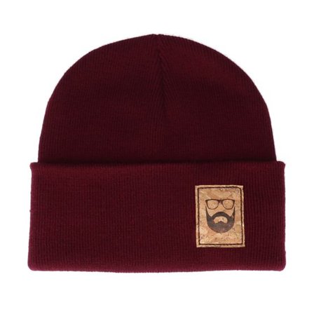 Bearded Man - Röd cuff Beanie - Logo Patch Burgundy Beanie @ Hatstore