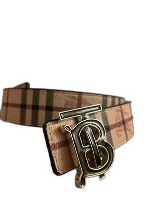 bälte med rutigt mönster