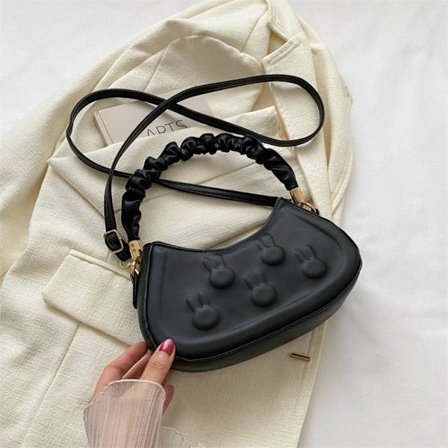 Olkalaukku Kainalolaukku MUSTA