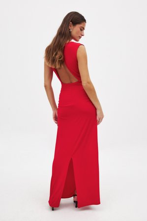 NA-KD Open Back Maxi Dress - Draperede kjoler - Rød - L