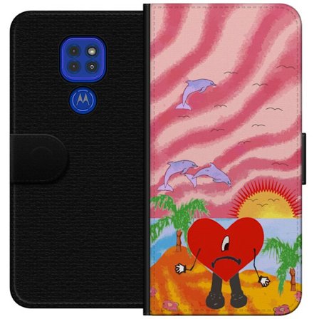 Kompatibelt Lommeboketui til Motorola Moto G9 Play Bad Bunny i en fargerik quiltet jakke med hjertemønster og solbriller i moderne gatestil