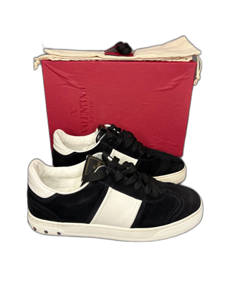 Svarta Valentino flycrews