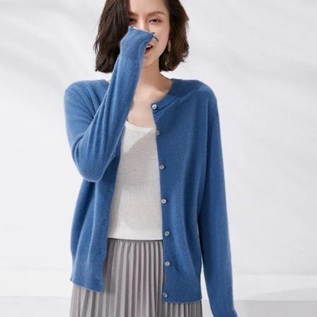 Vår 2023 Nya 15 Färger Kvinnors Stickade Cardigan Kvinnknapp Design Solid Färg Rund Hals Cardigan Solid Färg R Tröjar Blue XXL