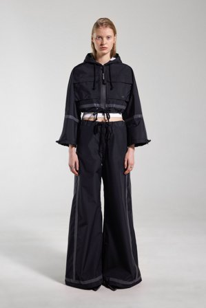 Lilla Tre Tape Black