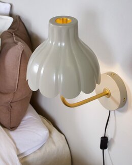 Vegglampe Wells Beige