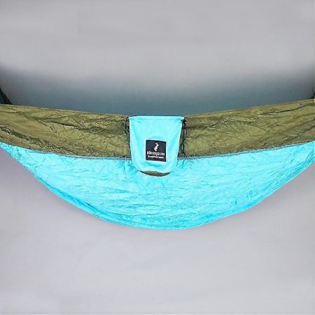 Kevyt, kokoontaitettava hyttysverkko riippumatto nukkumiseen