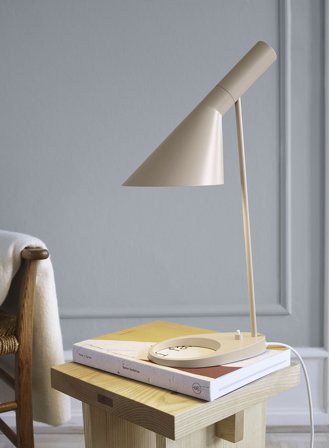 AJ bordlampe - warm sand