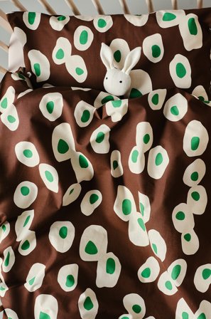 Jotex - Mini Dynetrekksett Barneseng Økologisk Brun - OVO - Kjøp Sengesett til barn hos Jotex