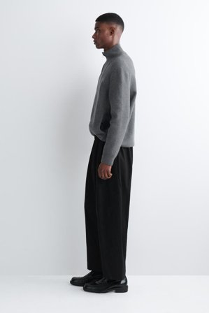 COS Men's Pantaloni Cropped In Cotone Con Taglio Barrel in Nero