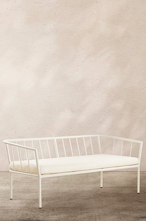 Jotex - Buitenbank 2-zits Beige/wit Kussen Beige/wit kussen - MENTON - Koop Tuinbanken & zitbanken voor buiten bij Jotex