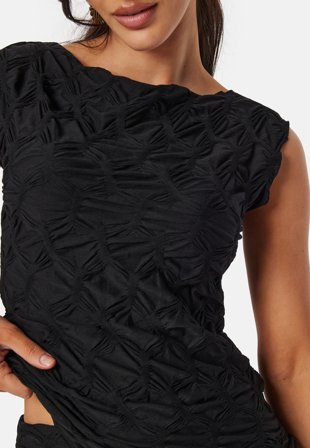 BUBBLEROOM Structure Top Klær